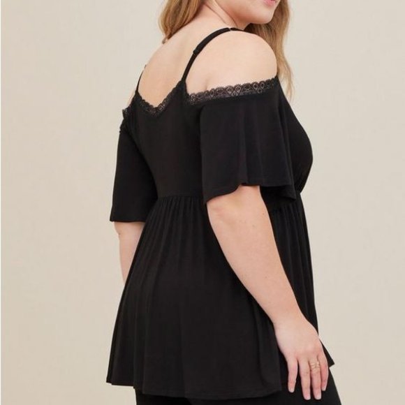 Women’s Torrid 0 Black Babydoll Super Soft Surplice Lace Trim Cold Shoulder Top - Picture 5 of 15